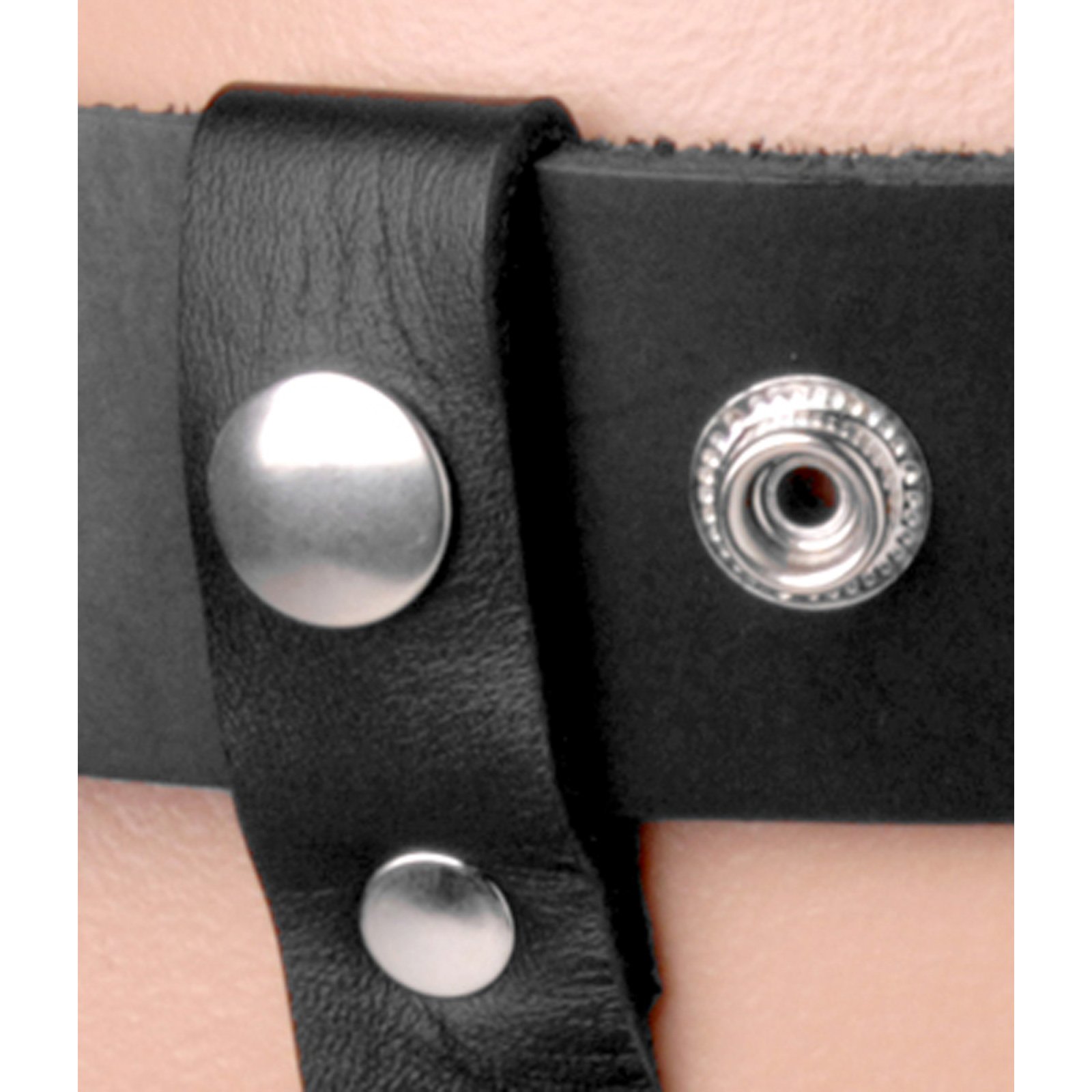 The Strict Leather Premium Leather Strap-On Harness - Image 4